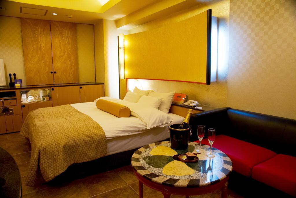 Hotel Grand Garden (Adults Only) Йокогама Номер фото